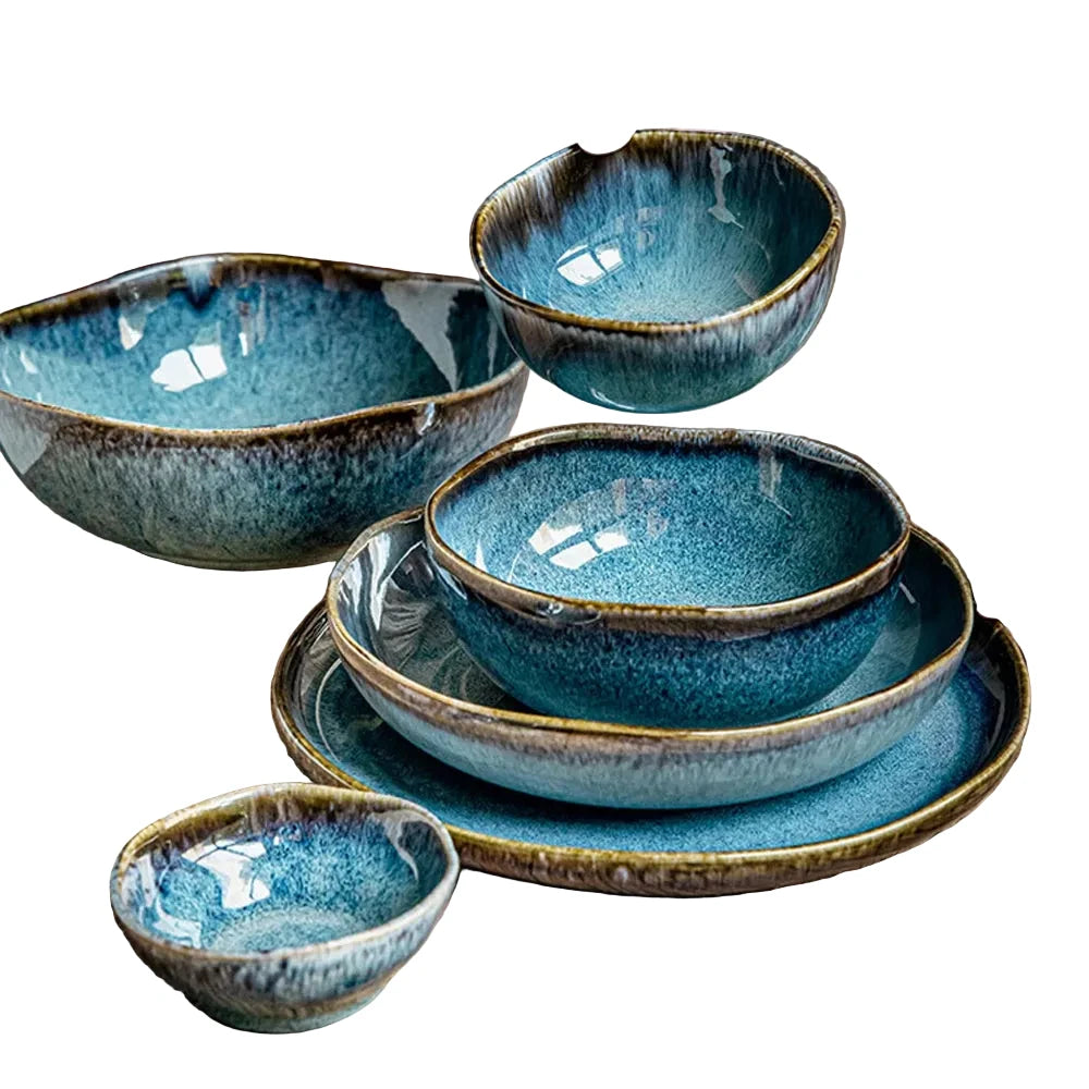 Niebieskie naczynia zastawy ceramicznej z reaktywną glazurą DUŻY WYBÓR