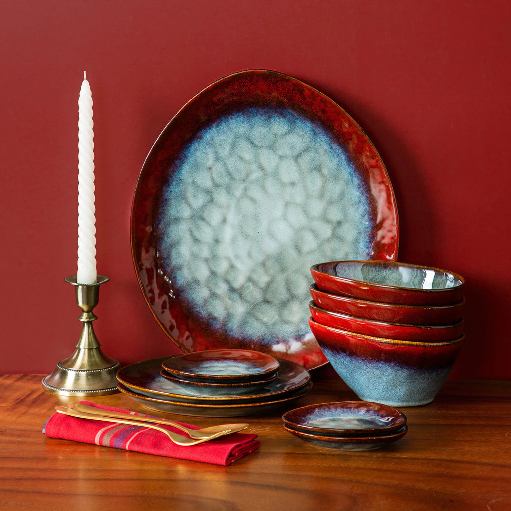 Vancasso Starry Red 11/22/33-elementowy ceramiczny zestaw obiadowy